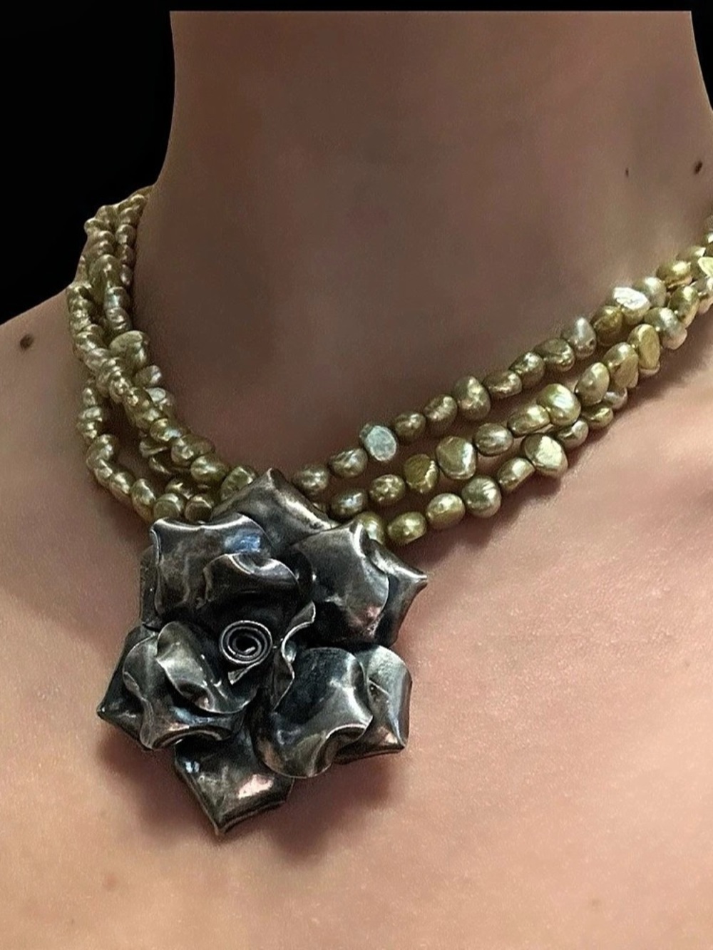 Vintage Sterling Silver Flower Pendant on Fresh Water Pearls 925